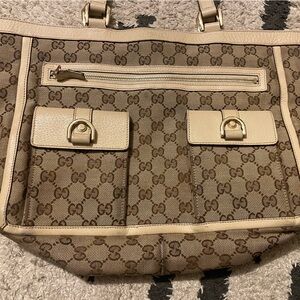 Gucci Abbey Shoulder Tote GG Canvas Medium